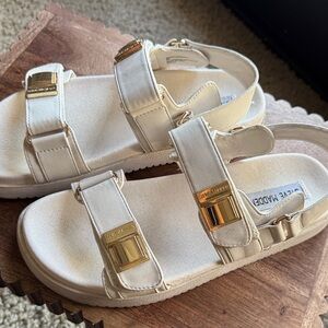 Steve Madden Ivory Sandals with Metallic Details